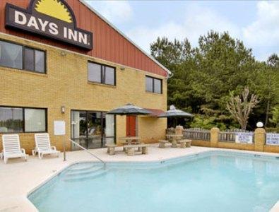 Days Inn By Wyndham Richburg Exterior foto